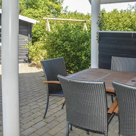 Tyttebaervej Tarm Xi *