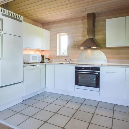 Cozy In With House A Panoramic View Tarm